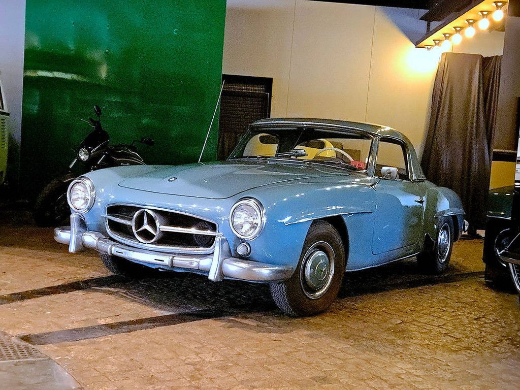 Mercedes-Benz 190 SL (Margin)