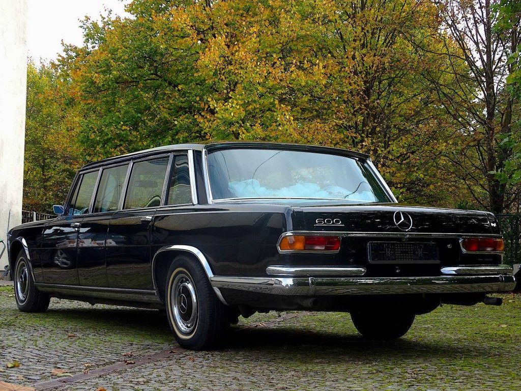 Mercedes-Benz 600 Pullman Petrol 1972