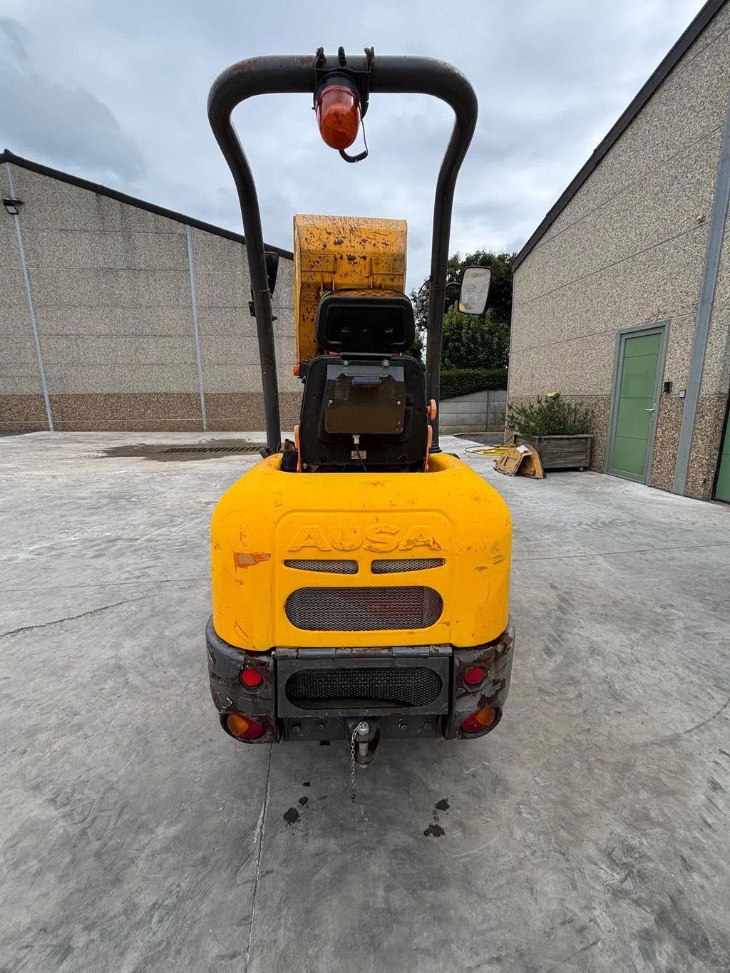 Ausa D 100 AHA