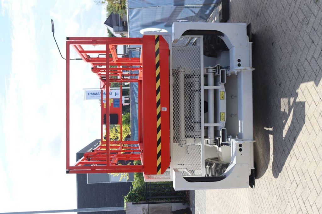 Scissor Lift Genie GS3390RT Diesel 12.06m 2014