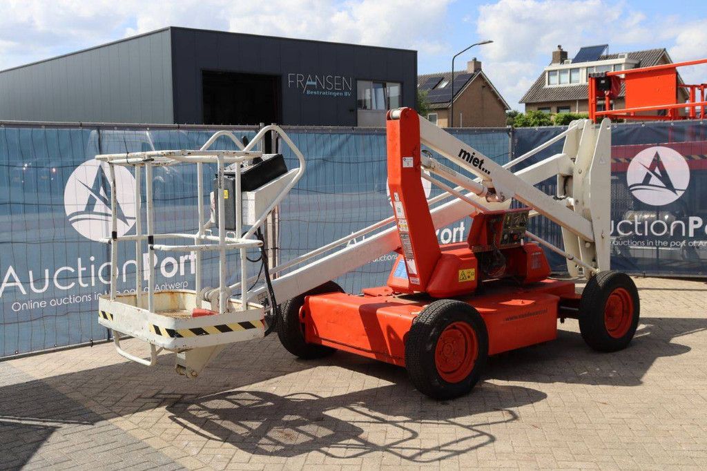 JLG 30E Elektrische Gelenkteleskoparbeitsbühne 11,1 m 1999