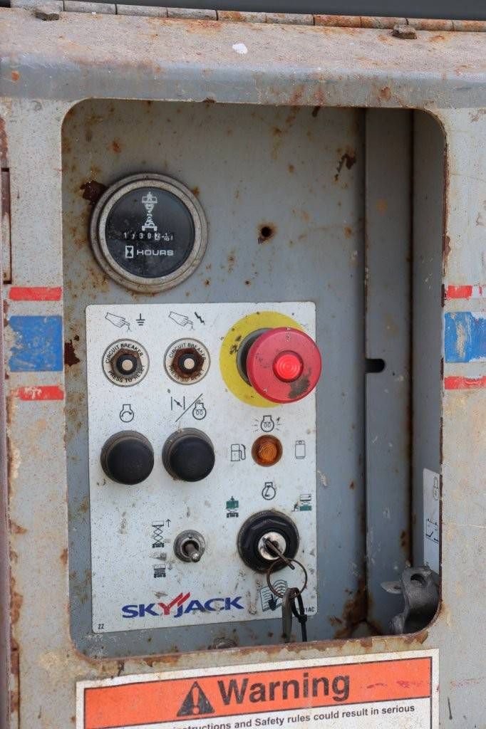 Schaarlift Skyjack SJ6832RT Diesel 11.75m