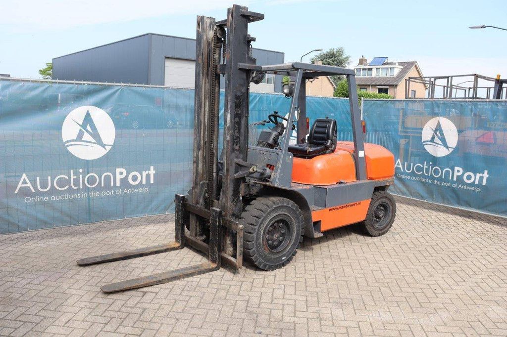 Gabelstapler Toyota 02-6FD40 Diesel 4000kg