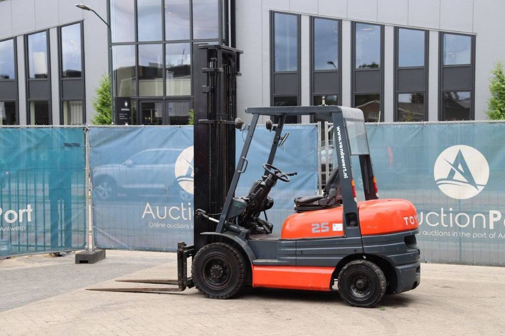Gabelstapler Toyota 62 6 FDF 25 Diesel 2050kg 4,5m 1998