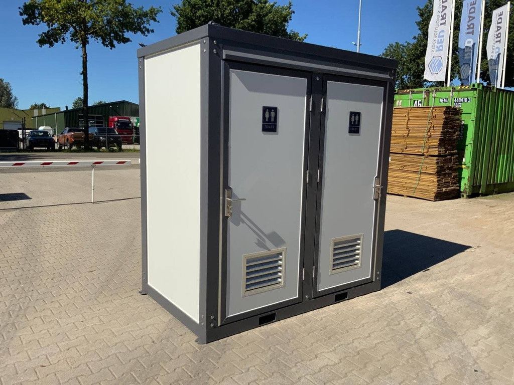 Sanitärzelle Doppeltoilette 2025