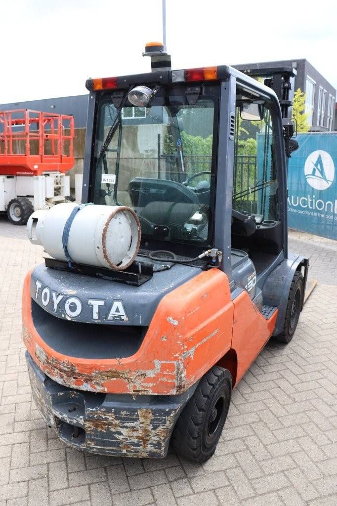 Gabelstapler Toyota 02-8FGF30 LPG 3000kg 3,7m 2008