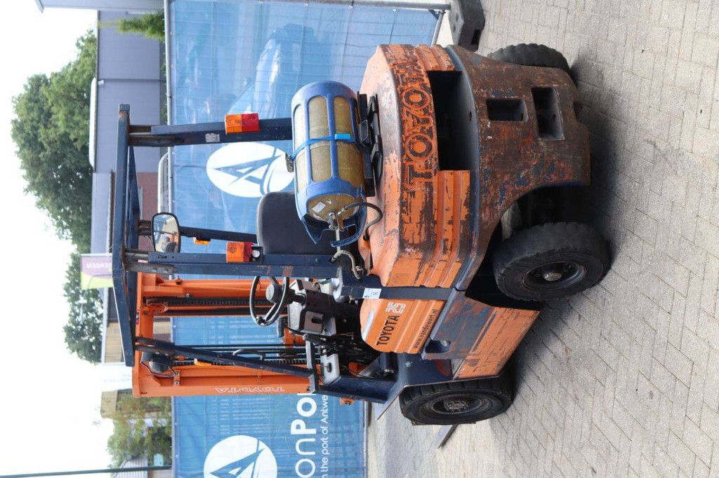Gabelstapler Toyota 42-5FG25 Treibgas 2500kg 4,0m 1988