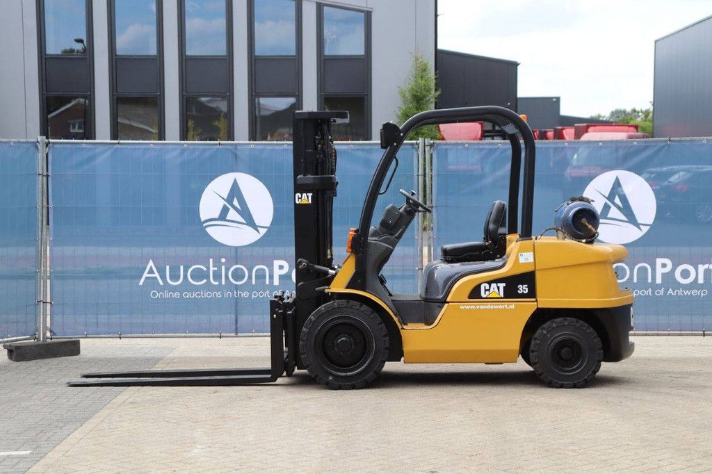 Gabelstapler Caterpillar GP35N Treibgas 3500kg 4,4m 2008