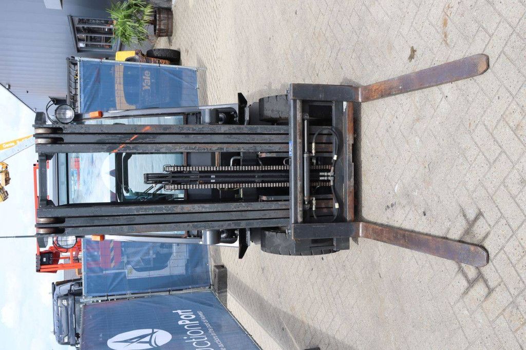 Gabelstapler Nissan UD02A25PQ Treibgas 2500kg 4,75m 2005