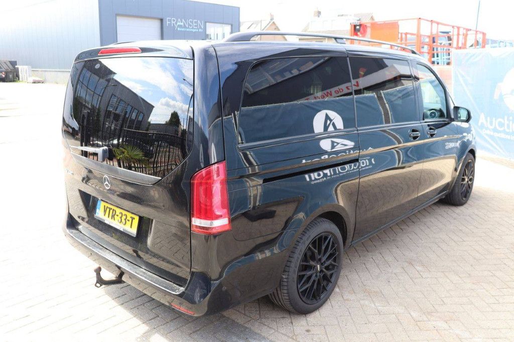 Mercedes-Benz V-CLASS Diesel 2015