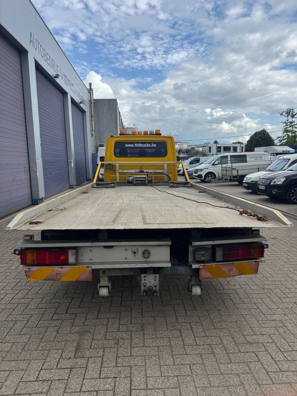 Mercedes-Benz Sprinter **616CDI-AUTOTRANSPORTER + WINCH**