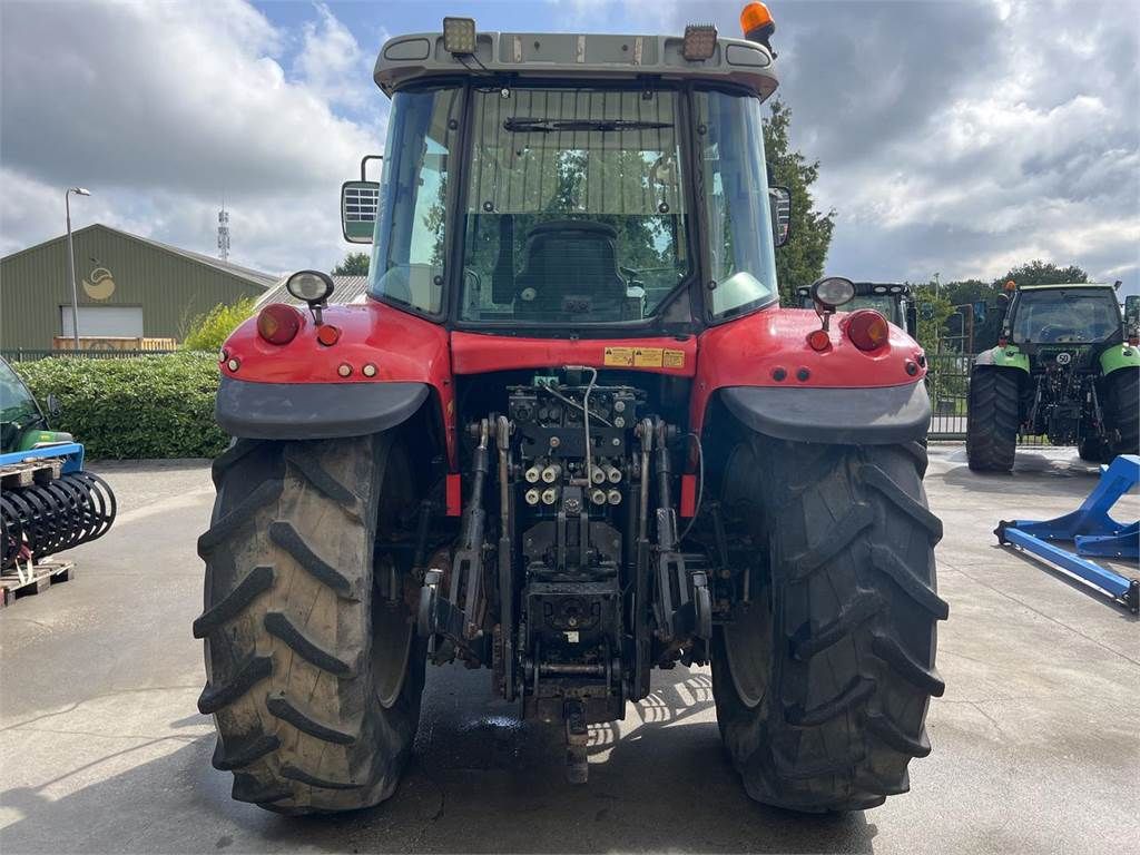 Massey Ferguson 6480 Dyna 6