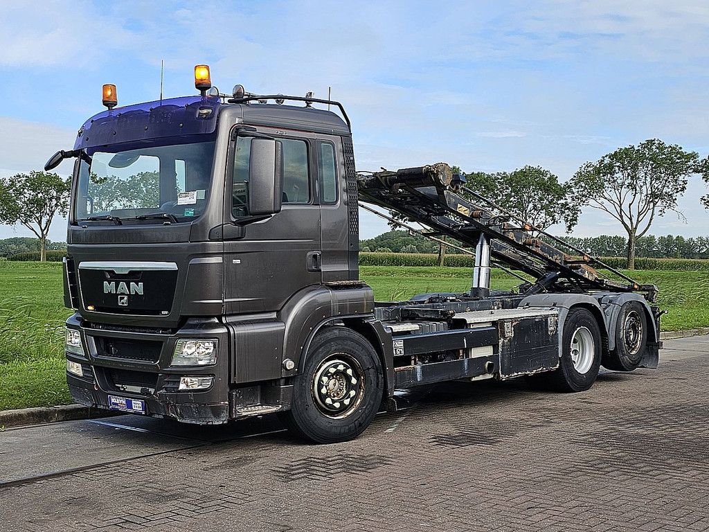 M.A.N. 26.400 TGS 6x2 ll