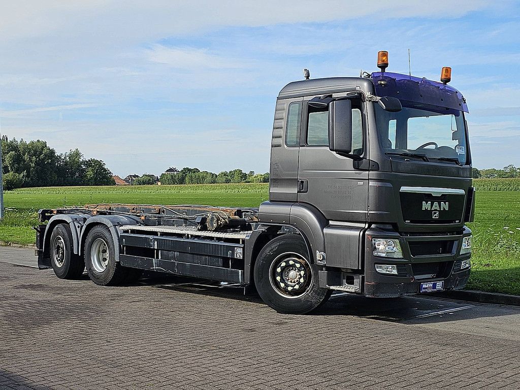 M.A.N. 26.400 TGS 6x2 ll