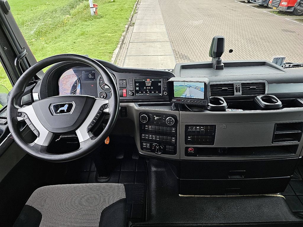 M.A.N. 33.500 TGX xlx 6x4 bls 389tkm