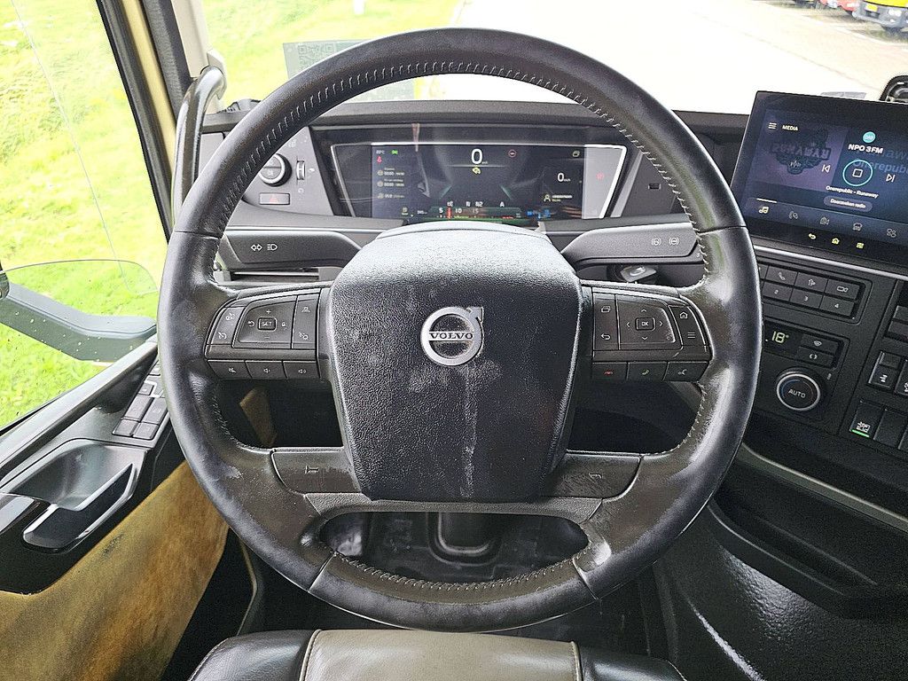 VOLVO FH 460 6x2 boogie special