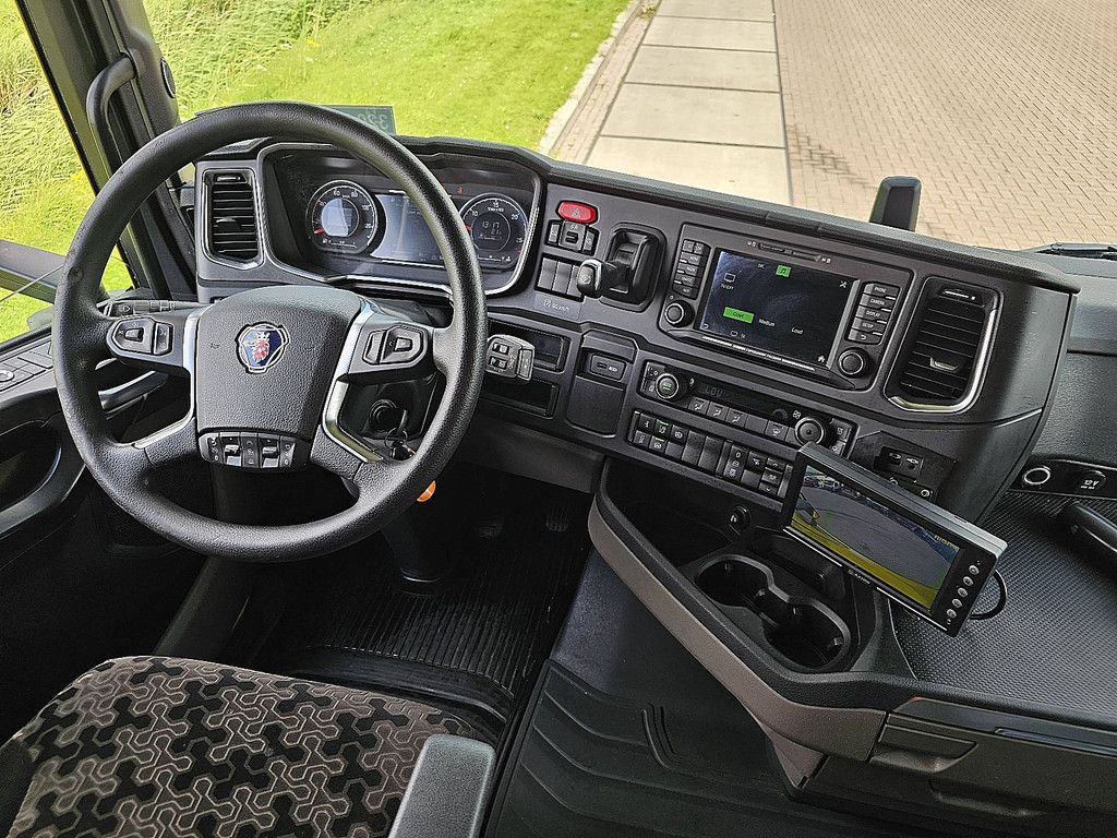 SCANIA S450