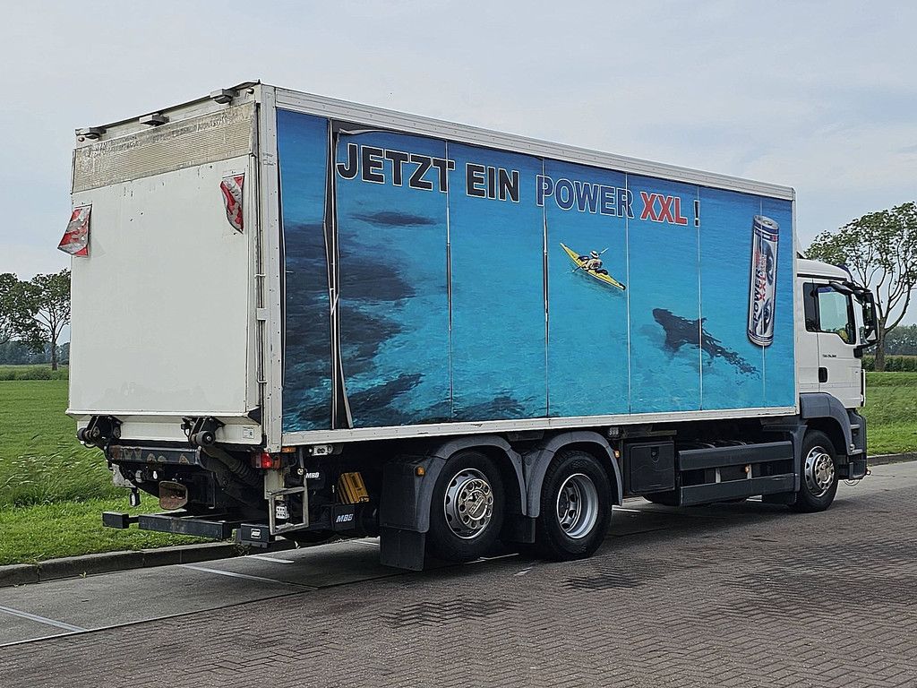 M.A.N. 26.360 TGS 6x2 taillift