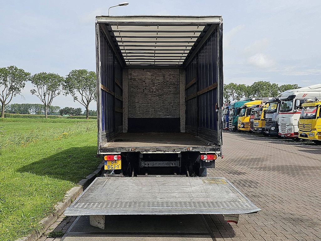 DAF LF 210