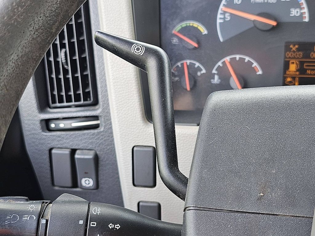 VOLVO FE 260.18