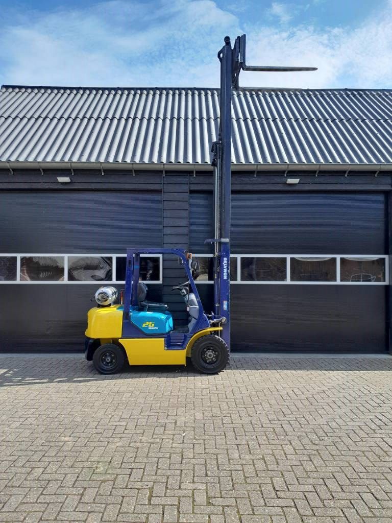 Komatsu FG 25 HT-14 Freelift - Sideshift - Triplex - LPG