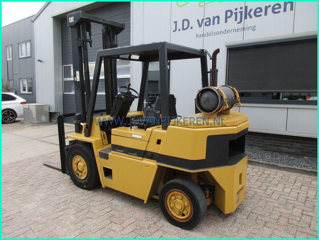 Caterpillar V80F 4000kg Perkins LPG sideshift+4xhydrauliek