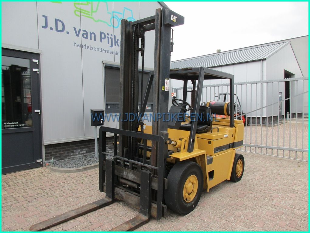 Caterpillar V80F 4000kg Perkins LPG sideshift+4xhydrauliek