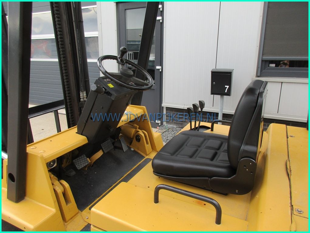 Caterpillar V80F 4000kg Perkins LPG sideshift+4xhydrauliek