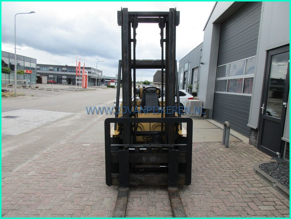 Caterpillar V80F 4000kg Perkins LPG sideshift+4xhydrauliek