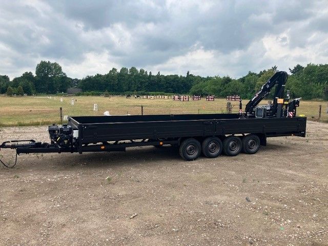 Amco Veba 903 N5 3S laadkraan met afstandsbed op Hulco aanhanger