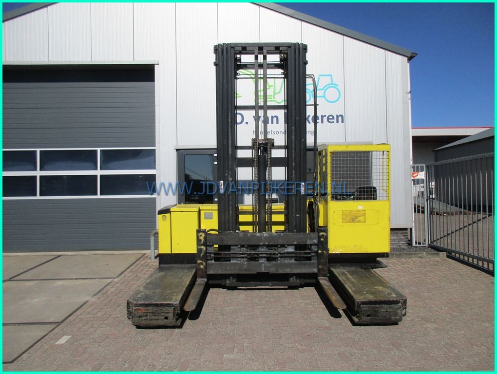 Baumann 4 weg zijlader triplex9m+vorkenspreider+freelift