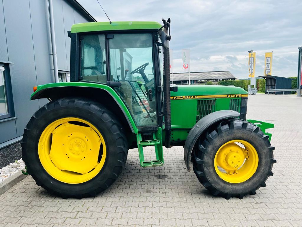 John Deere John Deere 6200
