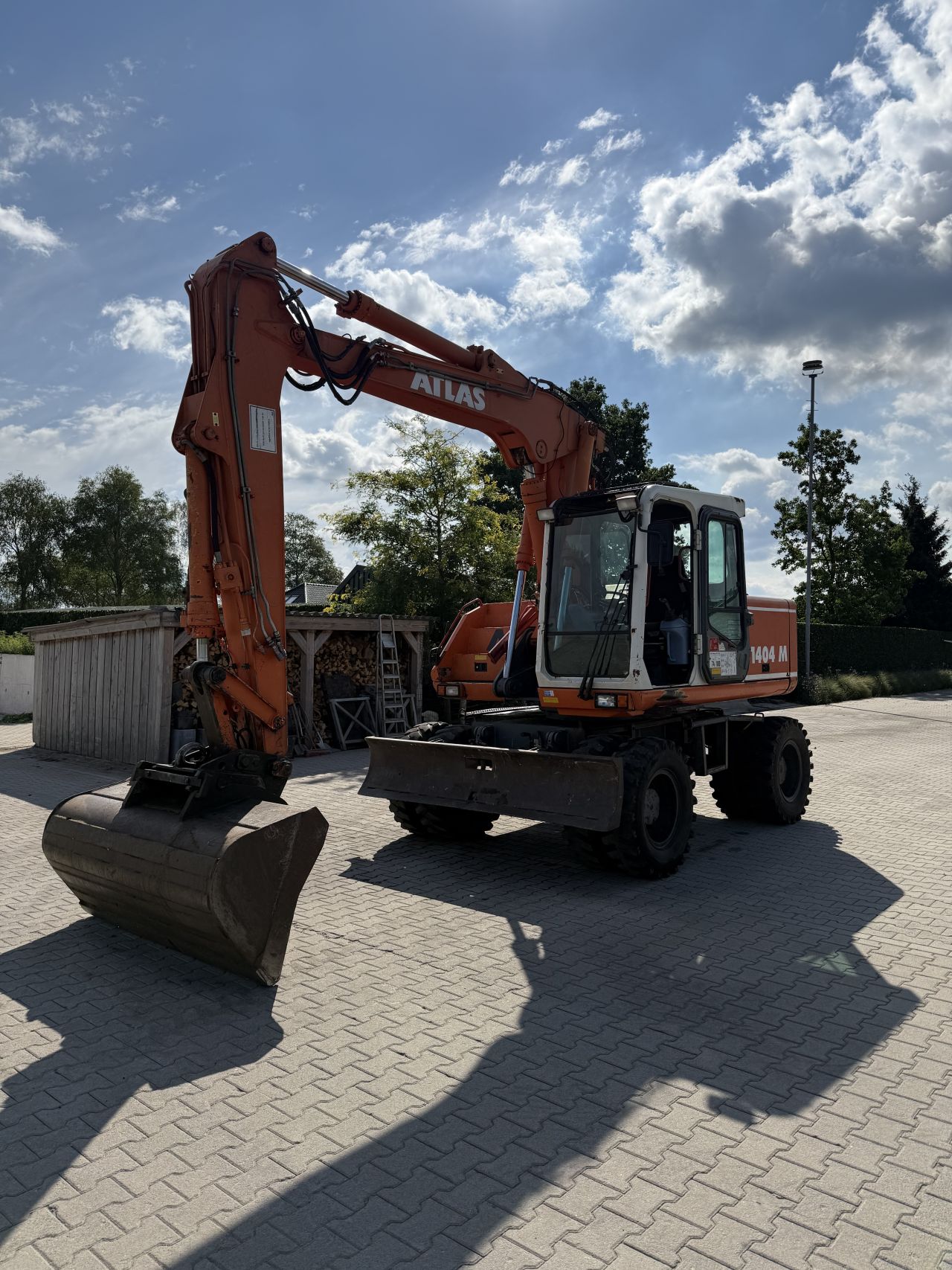 Atlas 1404m