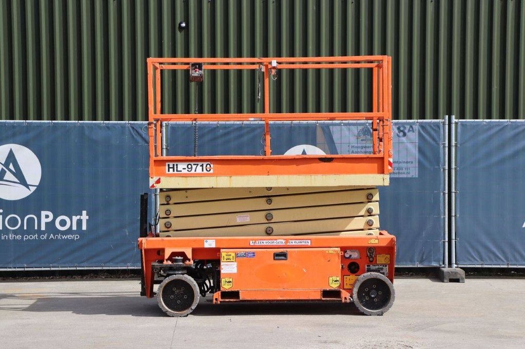Schaarhoogwerker Holland Lift ECOSTAR HL-9716 Elektrisch 11.7m 2013