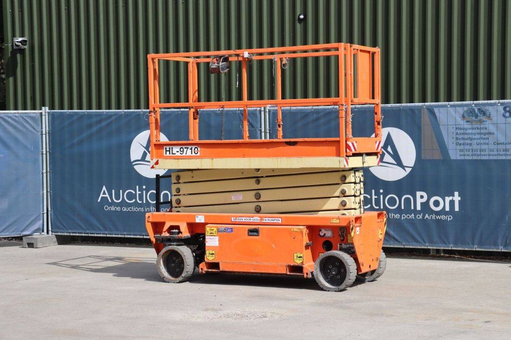 Schaarhoogwerker Holland Lift ECOSTAR HL-9716 Elektrisch 11.7m 2013