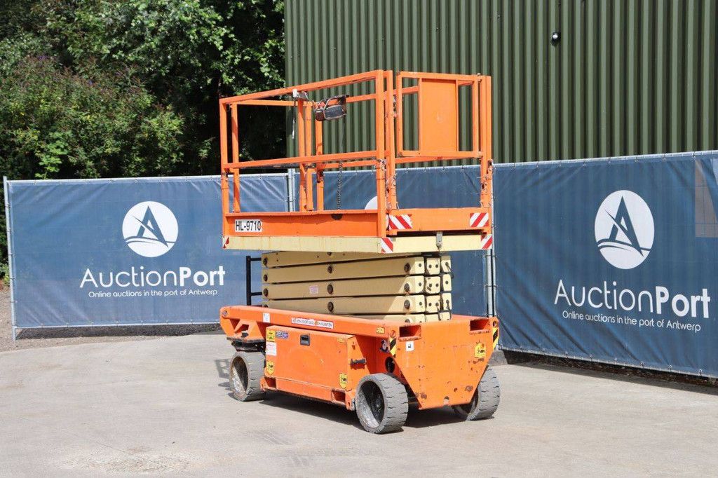 Schaarhoogwerker Holland Lift ECOSTAR HL-9716 Elektrisch 11.7m 2013