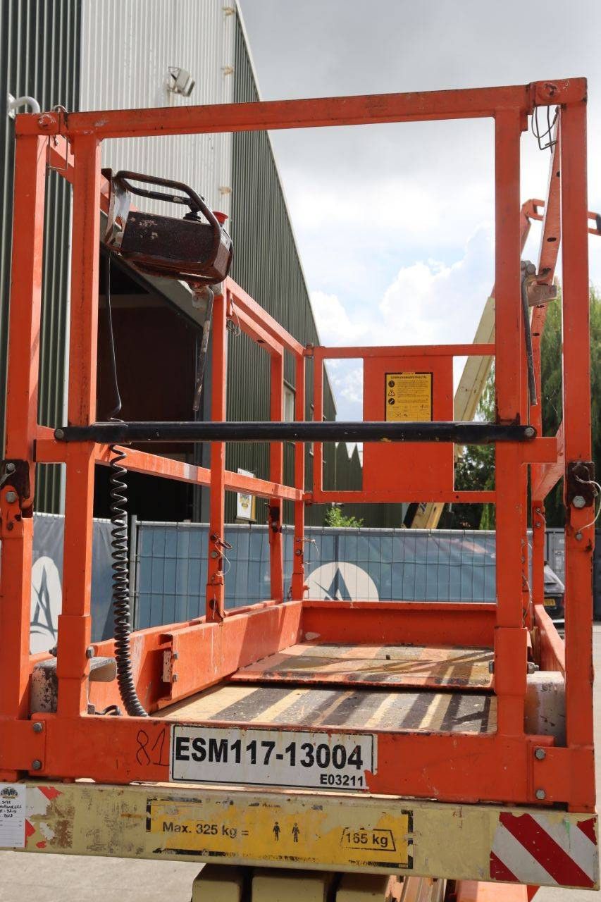 Schaarhoogwerker Holland Lift ECOSTAR HL-9716 Elektrisch 11.7m 2013