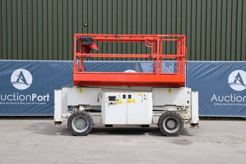 Scissor lift Genie GS3369RT Diesel 11.75m 2014