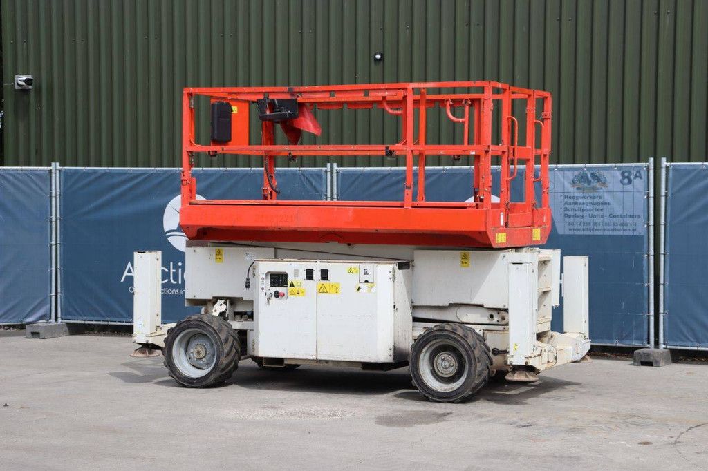 Scissor lift Genie GS3369RT Diesel 11.75m 2014