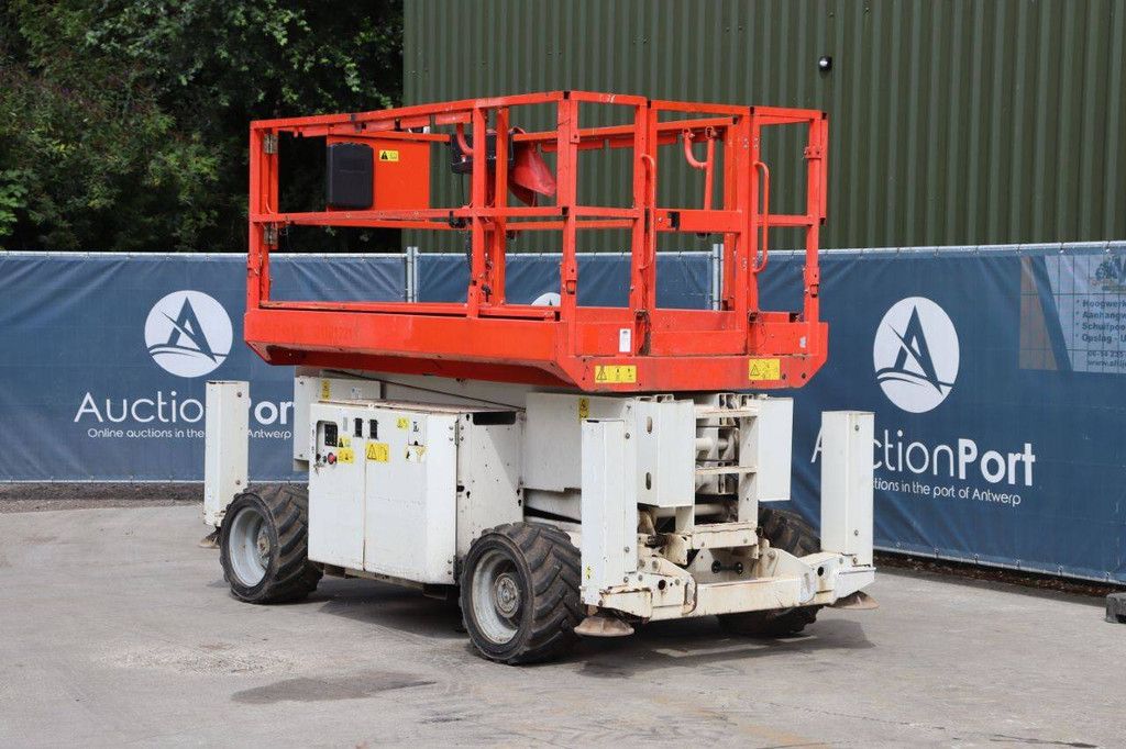 Scissor lift Genie GS3369RT Diesel 11.75m 2014
