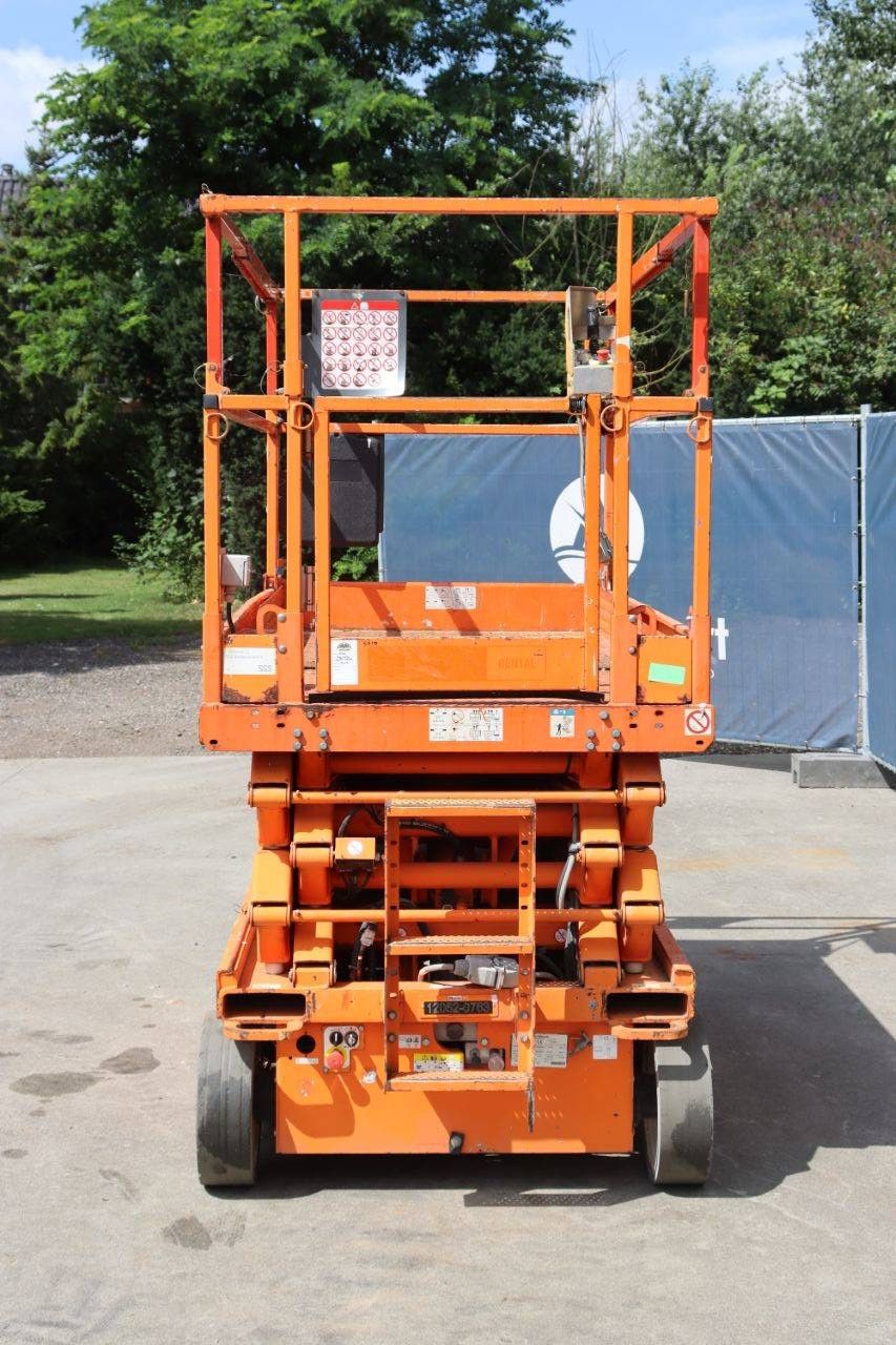 Scissor lift Skyjack SJIII-4626 Electric 9.9m 2014