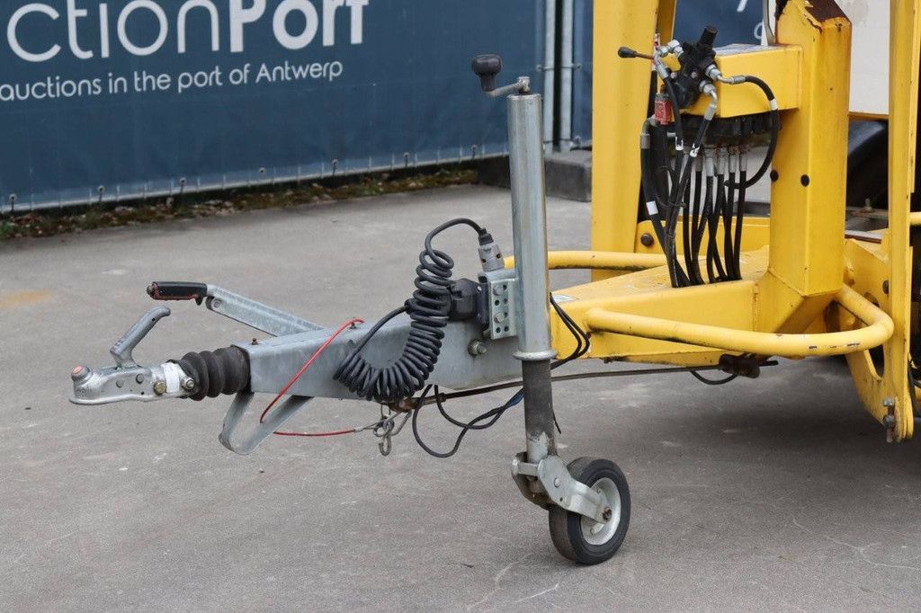 Trailer-mounted aerial platform Niftylift 120 TE 2013