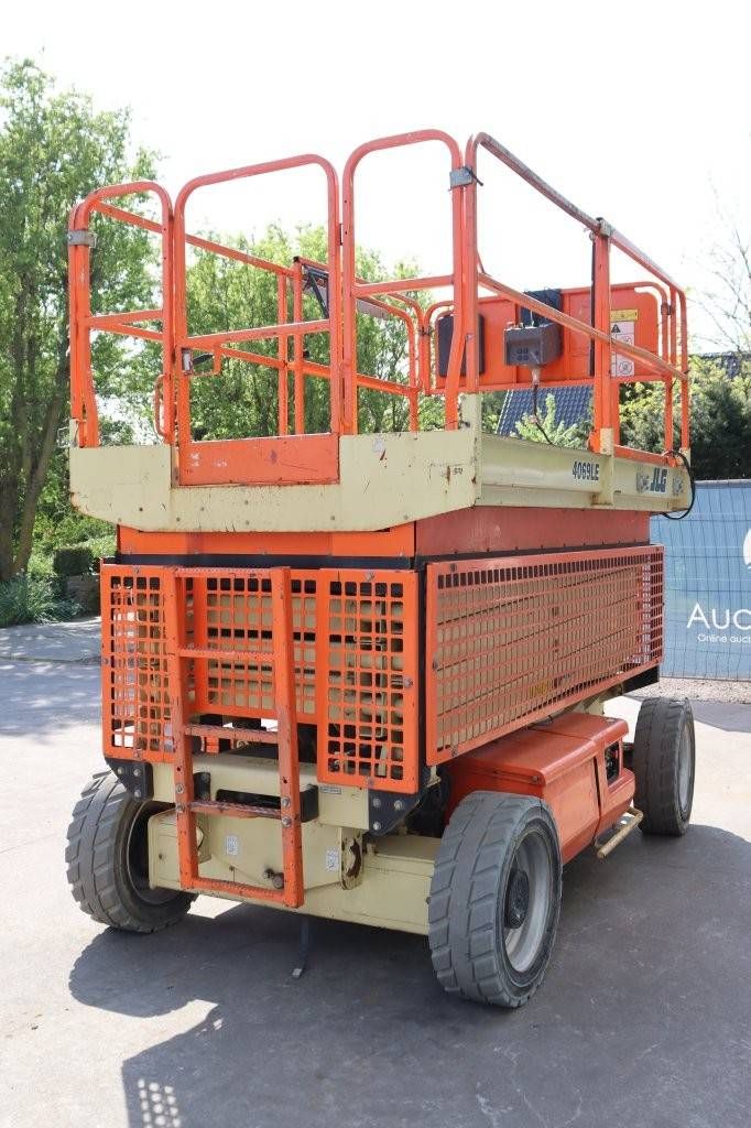 JLG 4069LE Electric Scissor Lift 14.19m