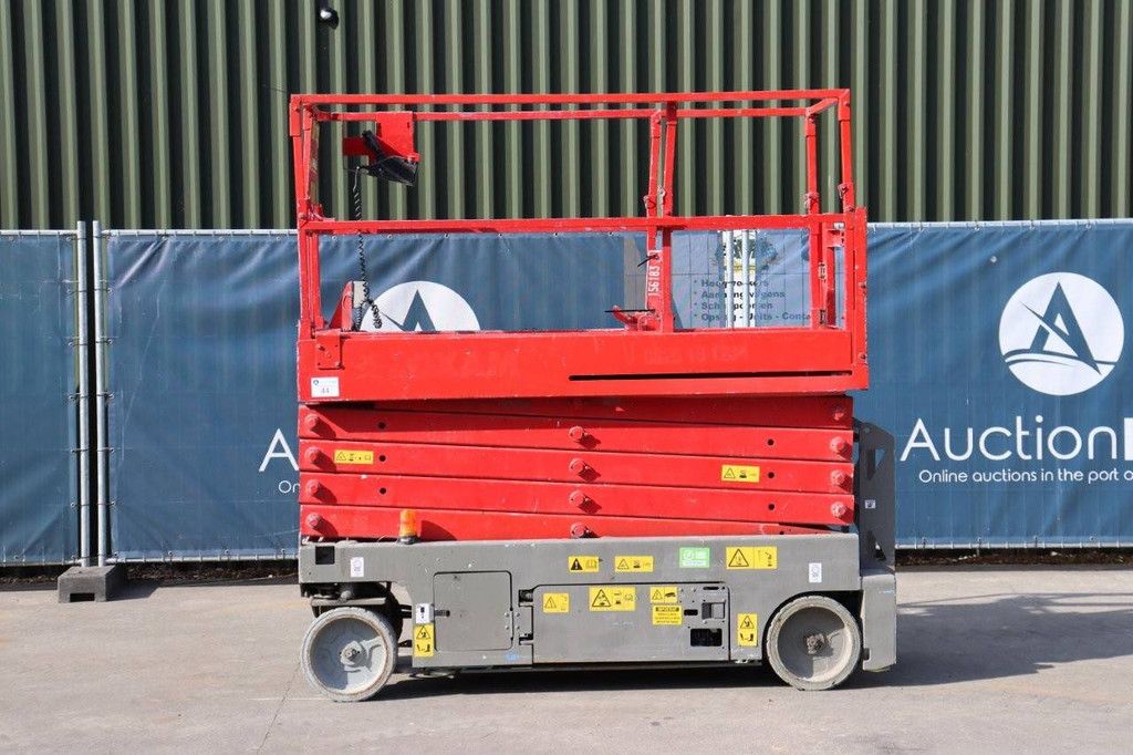 Scissor Lift Genie GS-3232 Electric 11.78m 2014
