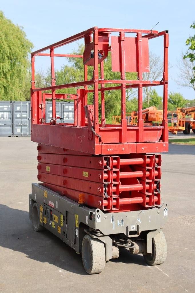 Scissor Lift Genie GS-3232 Electric 11.78m 2014