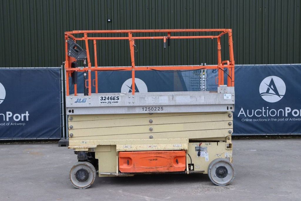 Schaarlift JLG 3246ES Elektrisch 11.68m 2014
