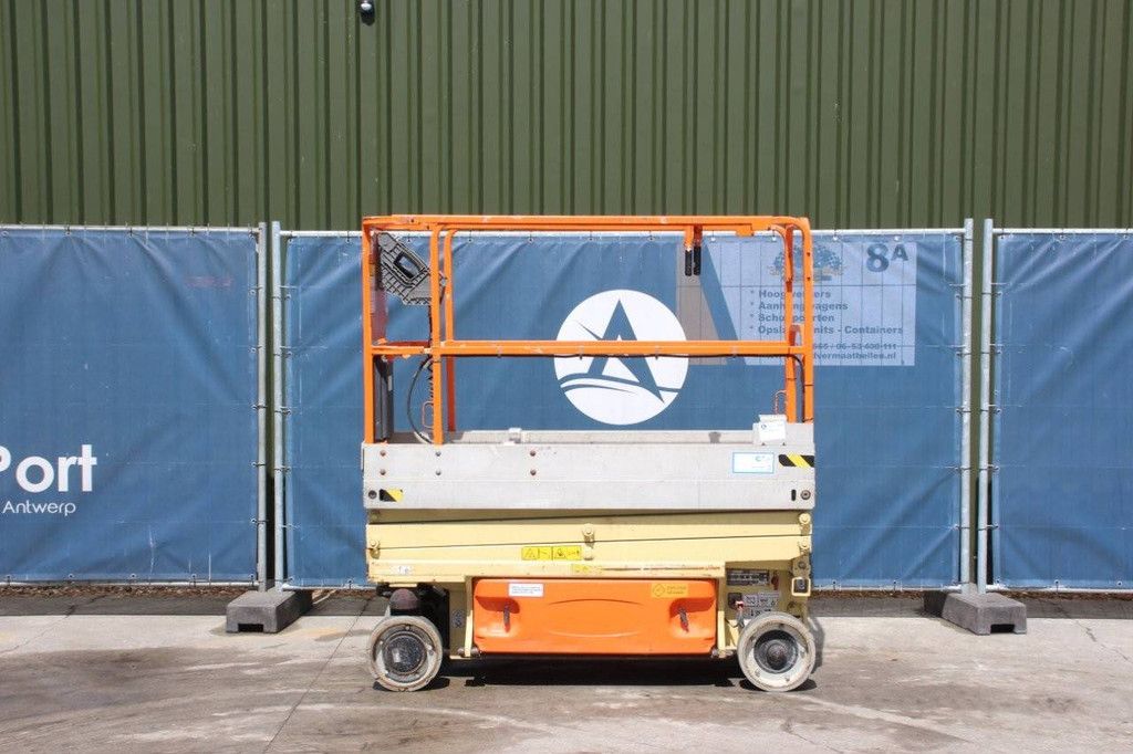 JLG 1930ES Electric Scissor Lift 7.72m 2014