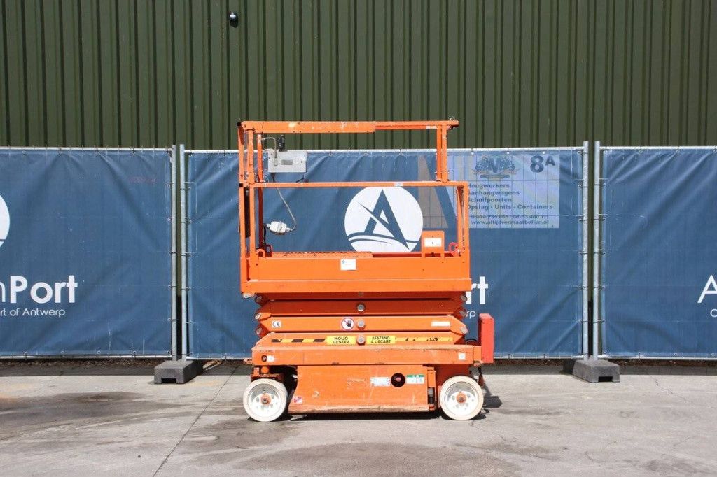 Scissor Lift Skyjack SJ3219 Electric 7.79m 2012