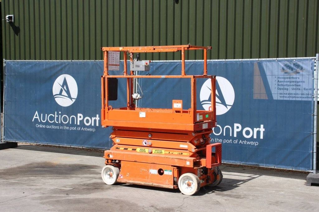 Scissor Lift Skyjack SJ3219 Electric 7.79m 2012
