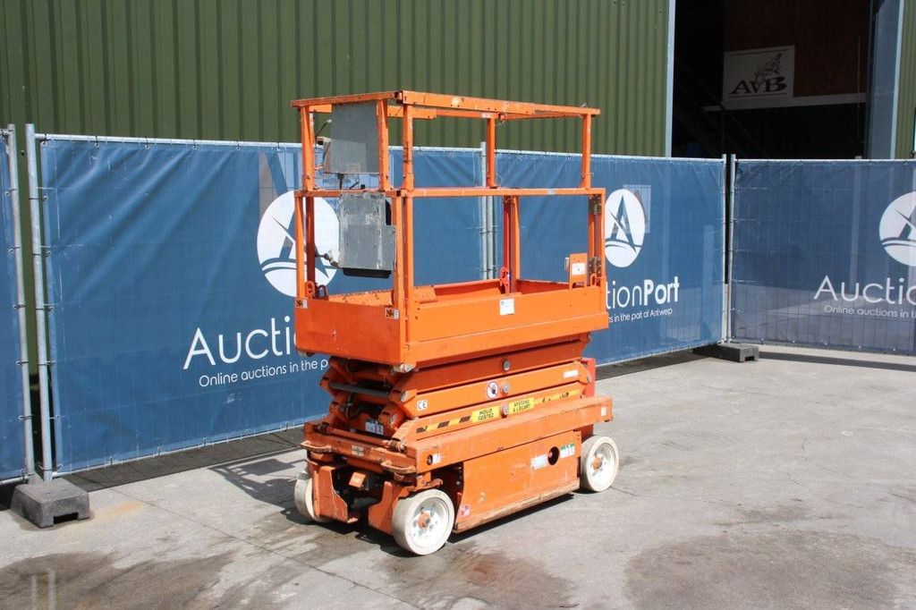 Scissor Lift Skyjack SJ3219 Electric 7.79m 2012